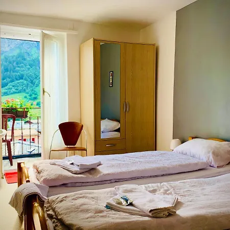 Weisses Roessli 2* לויקרבאד