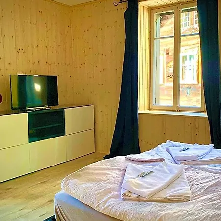 Hotel Weisses Roessli 2*