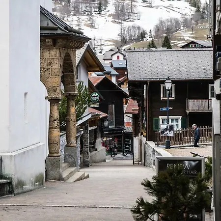 Weisses Roessli מלון לויקרבאד