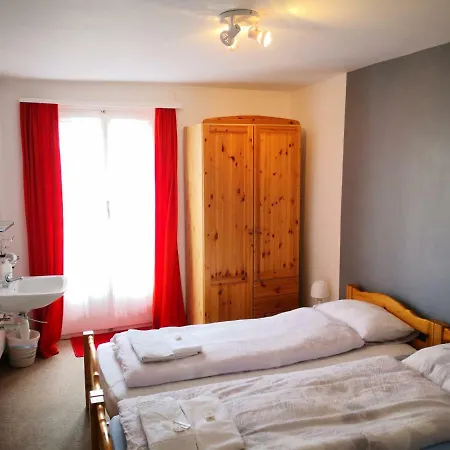 Hotel Weisses Roessli