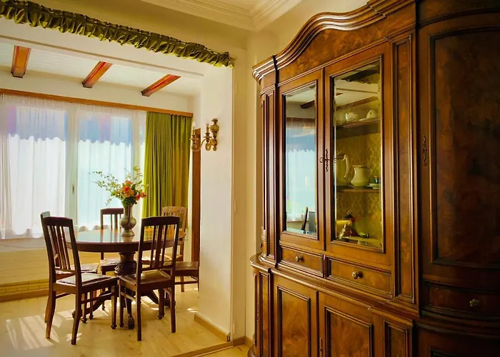 Weisses Roessli 2* 洛伊克巴德