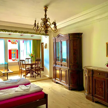 Hotel Weisses Roessli