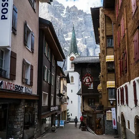 Weisses Roessli Hotel Leukerbad