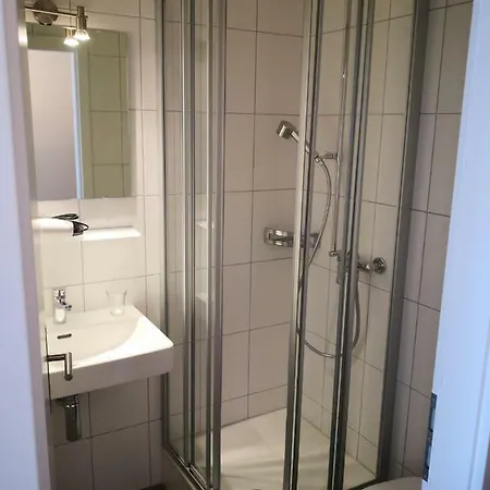 Weisses Roessli Hotel