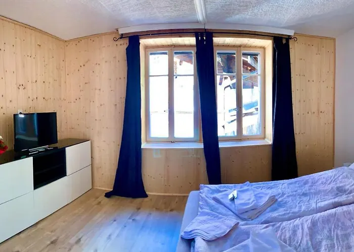 Weisses Roessli Hotel 2*