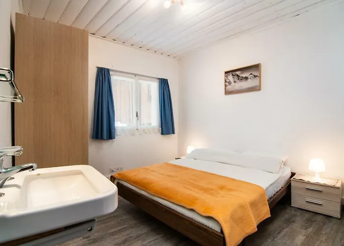 Weisses Roessli 2* Leukerbad