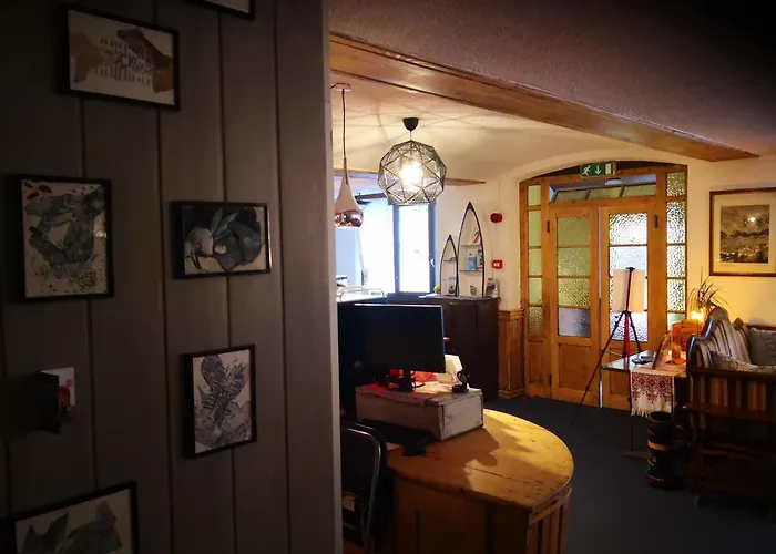 Weisses Roessli Hotel 2*